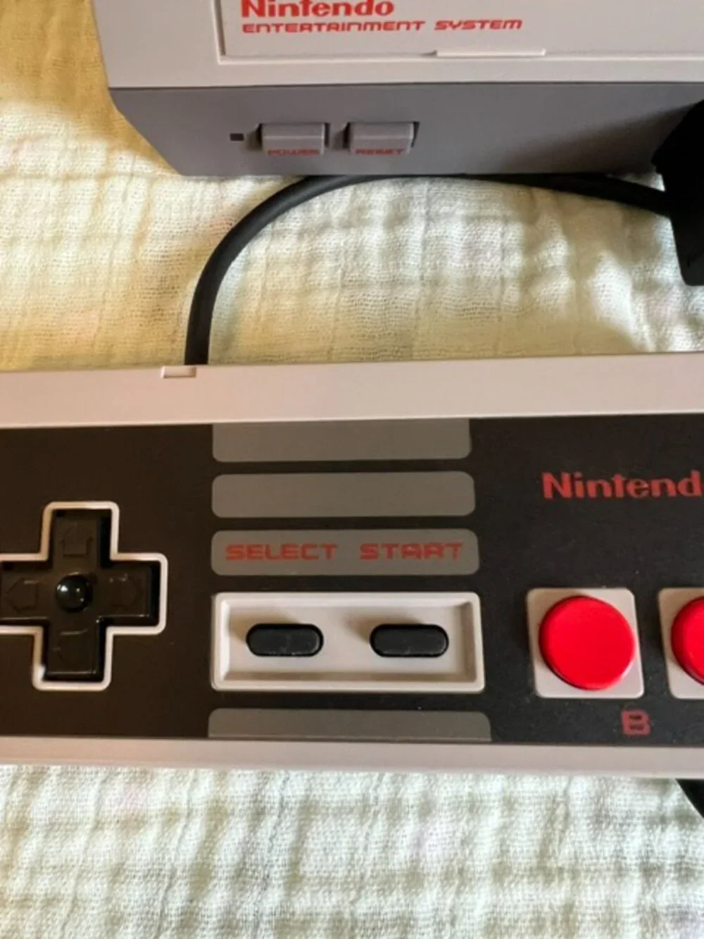 Nintendo NES Classic Edition Console with 1 Controller